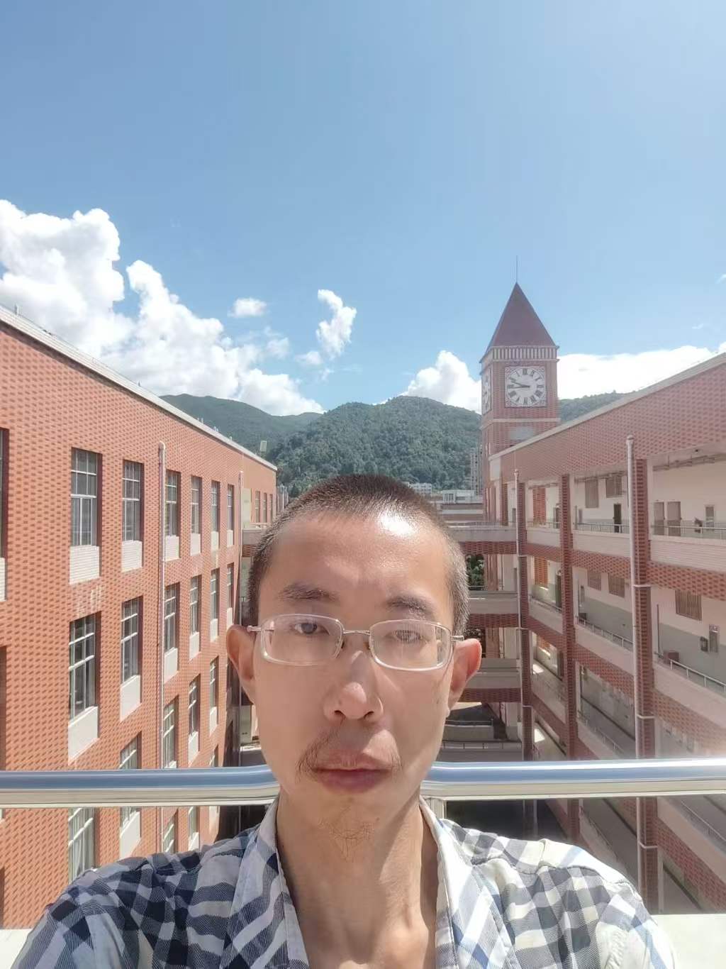 Portrait of Yubin Li